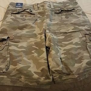 New cargo shorts